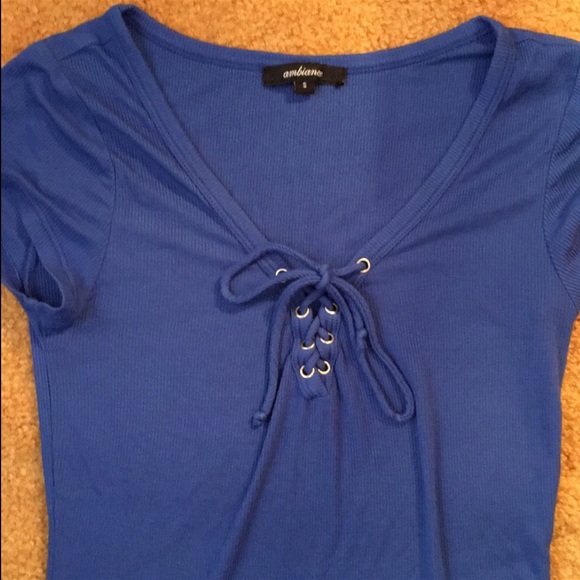 Donating soon! Short sleeved white Lace up top- S - Picture 5 of 5